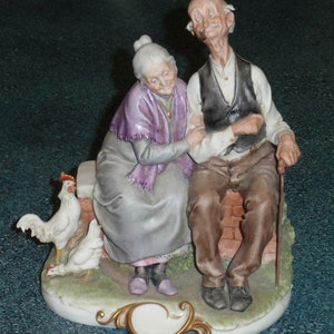RARE Giuseppe Cappe Statue Gruppo Vecchietti Figurine Capodimonte Old Couple In Love Collectible Figurine Christmas Gift!