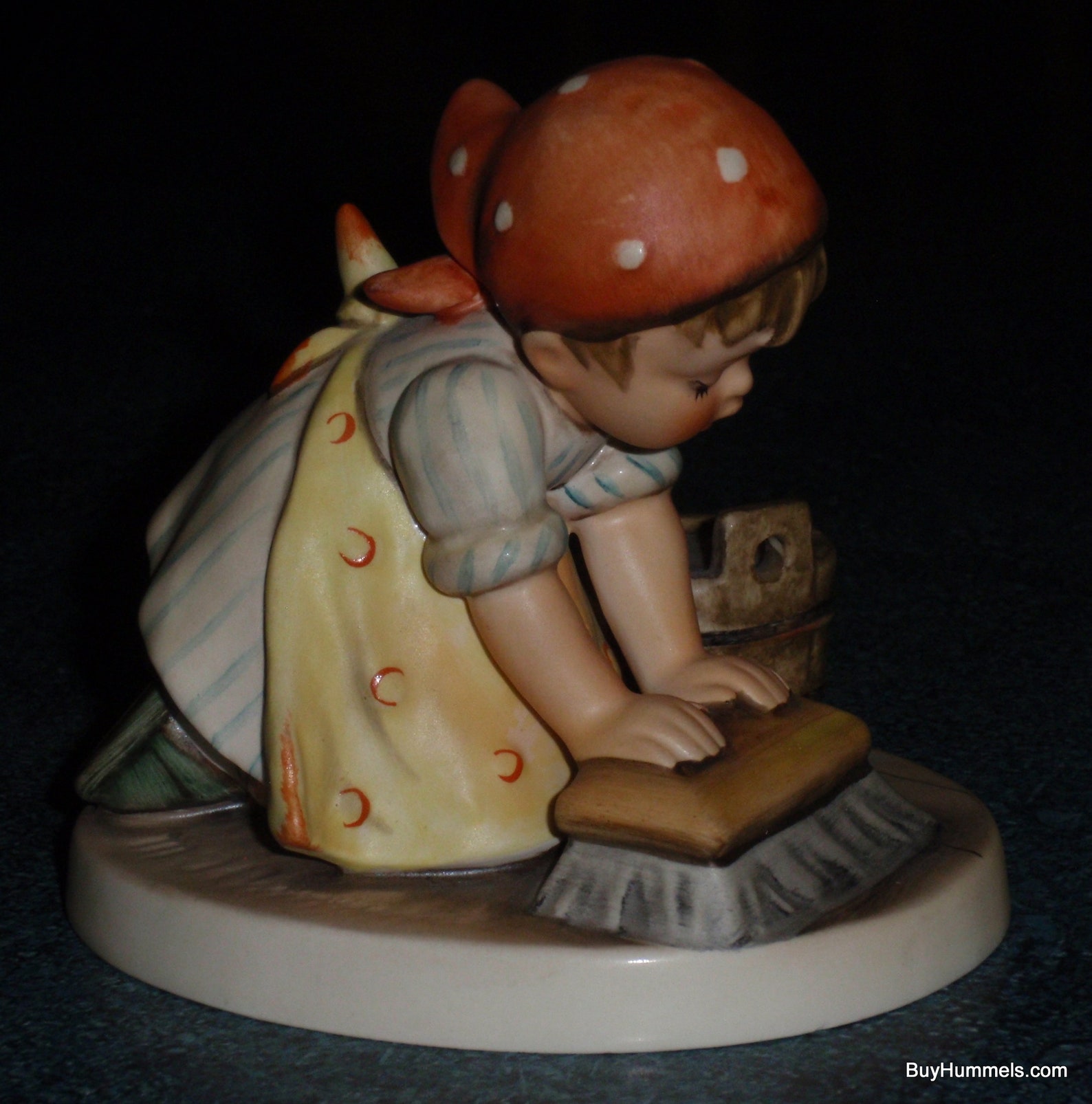 Big House Cleaning Goebel Hummel Figurine 363 TMK6 Etsy