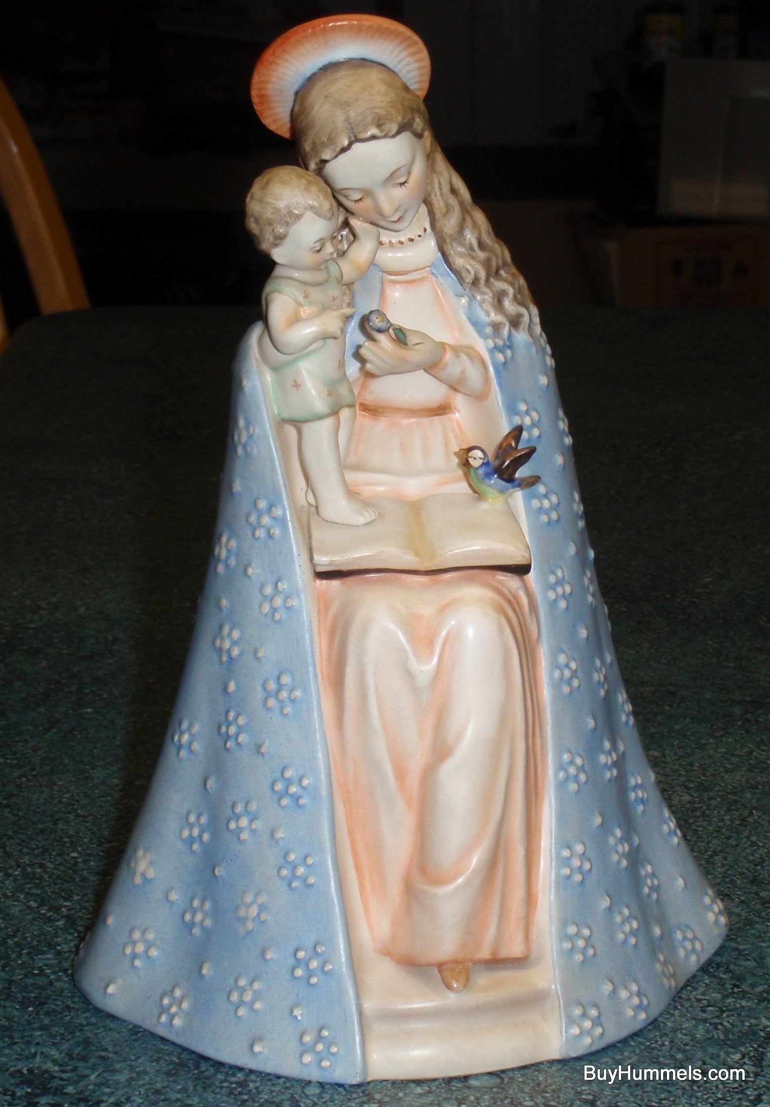 Flower Madonna Hummel Figurine #10/1 Mary & Jesus With Blue