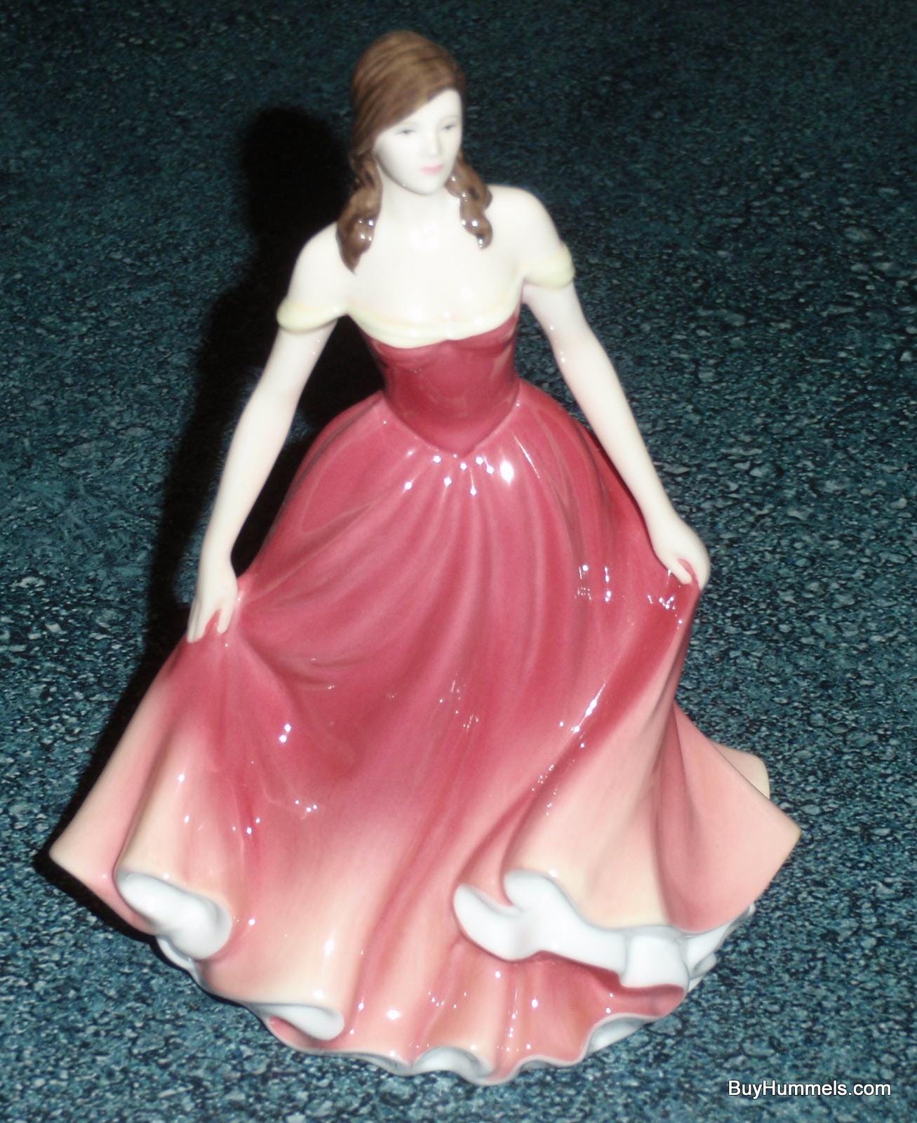 特別な友人」ロイヤルドルトン コレクターズフィギュア HN4986