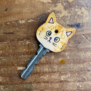 Cat Key Cover: Handmade Vegetable Tanned Leather 【Standerd size】