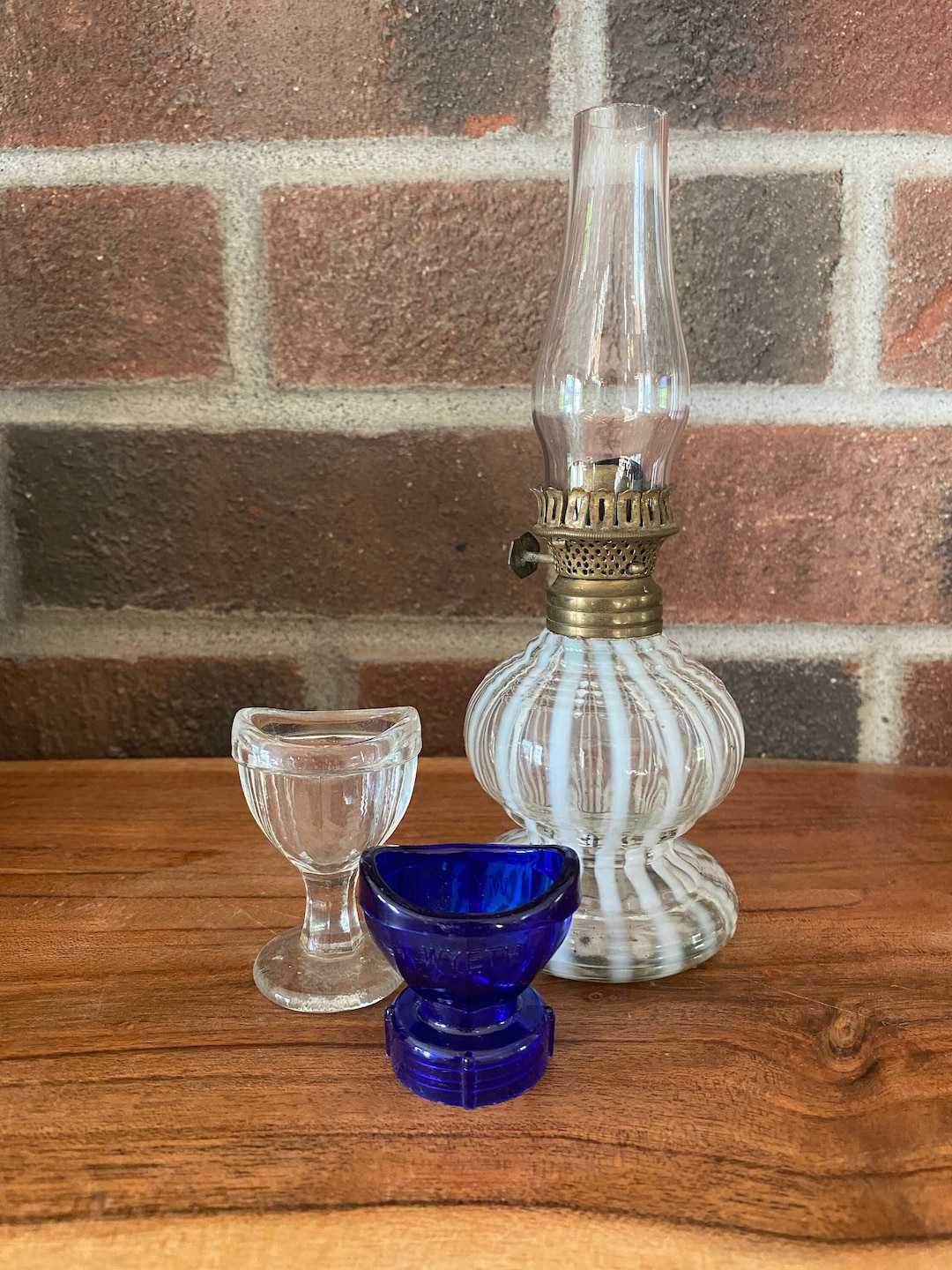 194060's Eye Wash Cup, WYETH Plastic Cobalt Blue Screw Top Eye Wash