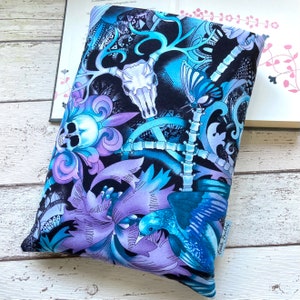 Gothic Graveyard Book Buddy, Halloween Book Sleeve, Skull Book Cover, Fantasy Reader Gift, Alternative Reading Gift