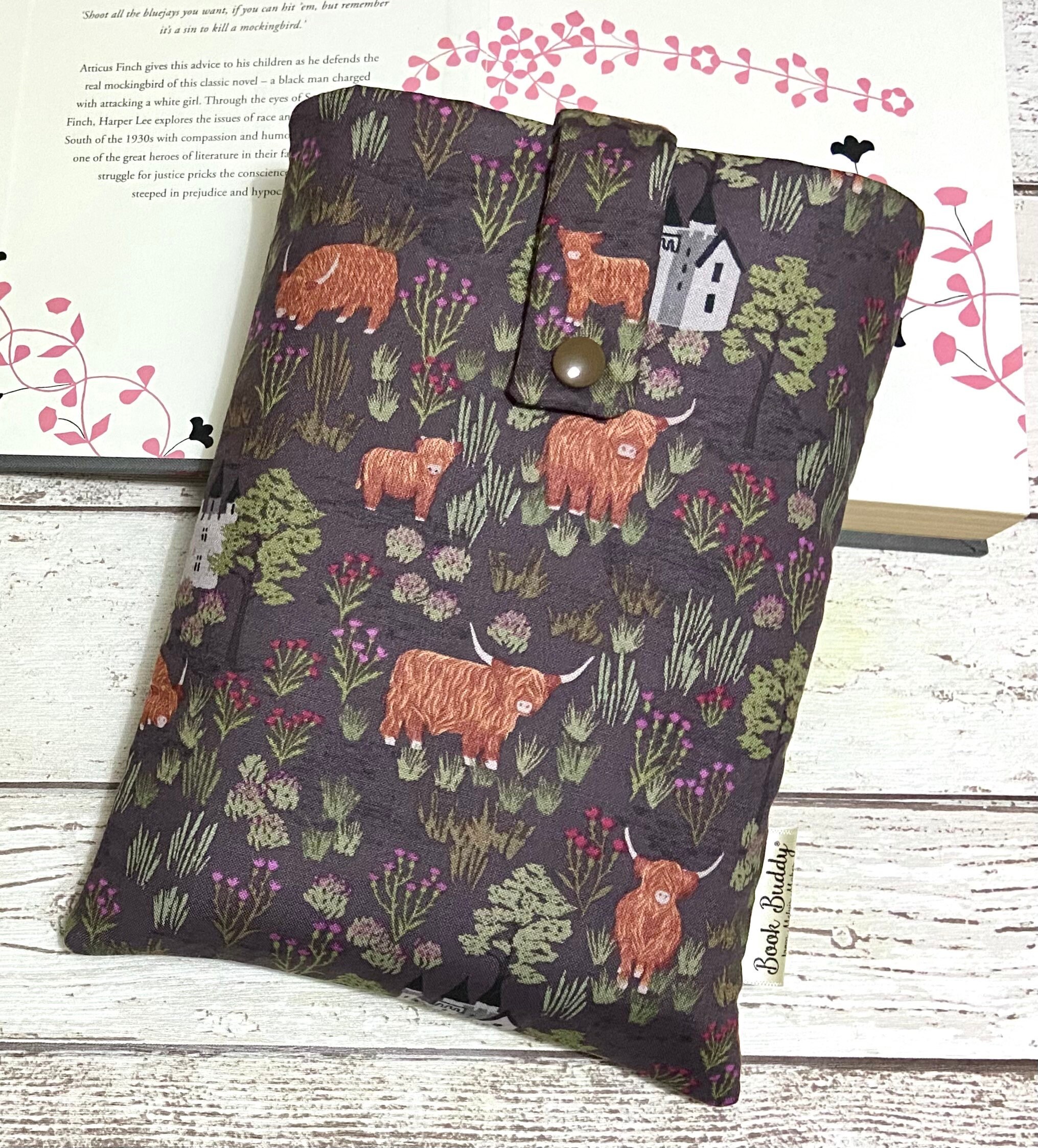 Highland Cow Book Buddy Scottish Cattle Sleeve - Etsy