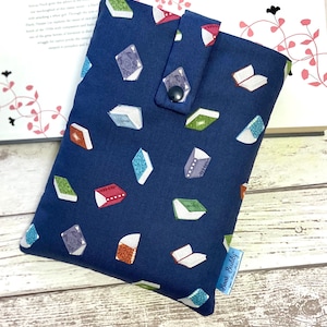 Flying Books Sleeve, Bookish Book Buddy, Literary Library Gift, Padded Book Pouch, Bookshelf Storage, Magical Book Cover, Bookish Accessory