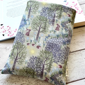 Salbei Wald Buch Buddy, Hase Igel Buchumschlag, Geschenk für Buchliebhaber, Wald Buchhülle, Natur Buchbeutel, Glockenblume Buchumschlag