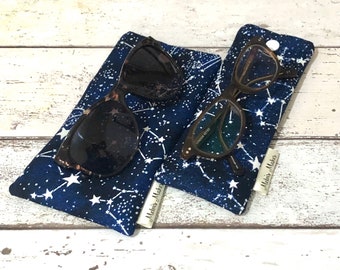 Constellations Glasses Case, Unique Stars Sunglasses Pouch, Cushioned Specs Bag, Glow in the Dark Accessories, Unisex Reader Gift