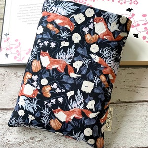 Wily Fox Book Buddy, custodia per libri Pumpkin Foxes, regalo per libri della foresta di Halloween, custodia imbottita per libri, copertina morbida, regalo per amanti dei libri
