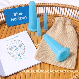 Ansiktskoppning Wellness Presentset | Set med 4 silikonkoppar för ansikte och ögon + komplett guide + förvaringspåse i linne + presentpapper