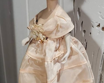 Antique 1930&#39;s Composition Bourdoir Half Doll lamp