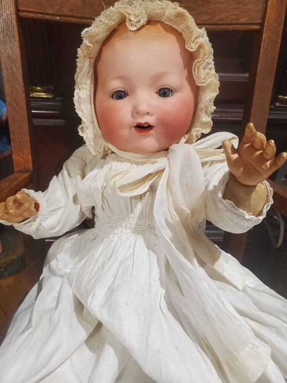 Petit bébé de caractère ARMAND MARSEILLE, marqué au dos: A.M - Lot 1146