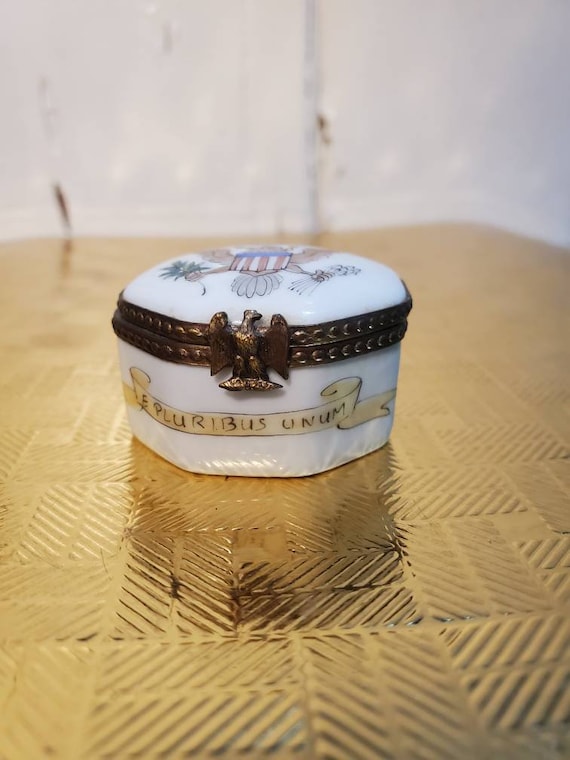 Limoges French trinket Box Presidential Seal American… Gem