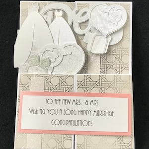 Carte pop-up de mariage LGBT deux femmes