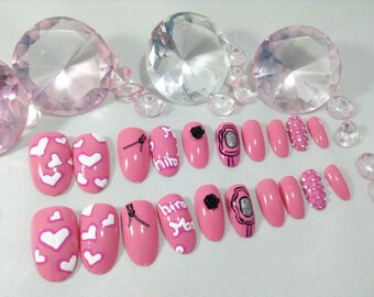 designer nails~press on nails~zipper nails~fake nails~false nails~acrylic nails~pink nails~summer nails~stiletto nails~nail art~girly nails