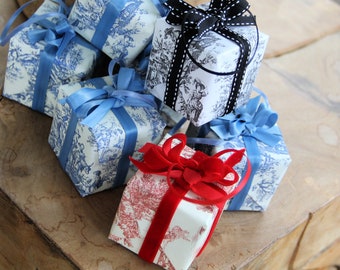 Toile Inspired Gift Box Ornament. Toile de Jouy Holiday.