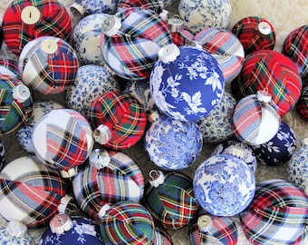 Adornos navideños inspirados en cuadros chinoiserie y tartán, JUMBO SET