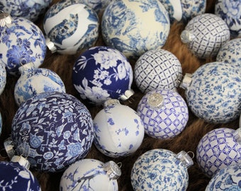Adornos navideños estilo chinoiserie: tela azul y blanca, juego JUMBO