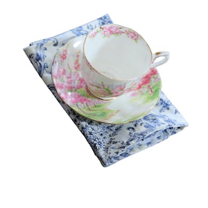 Chinoiserie Cotton Napkins, Blue and White, Set image 5