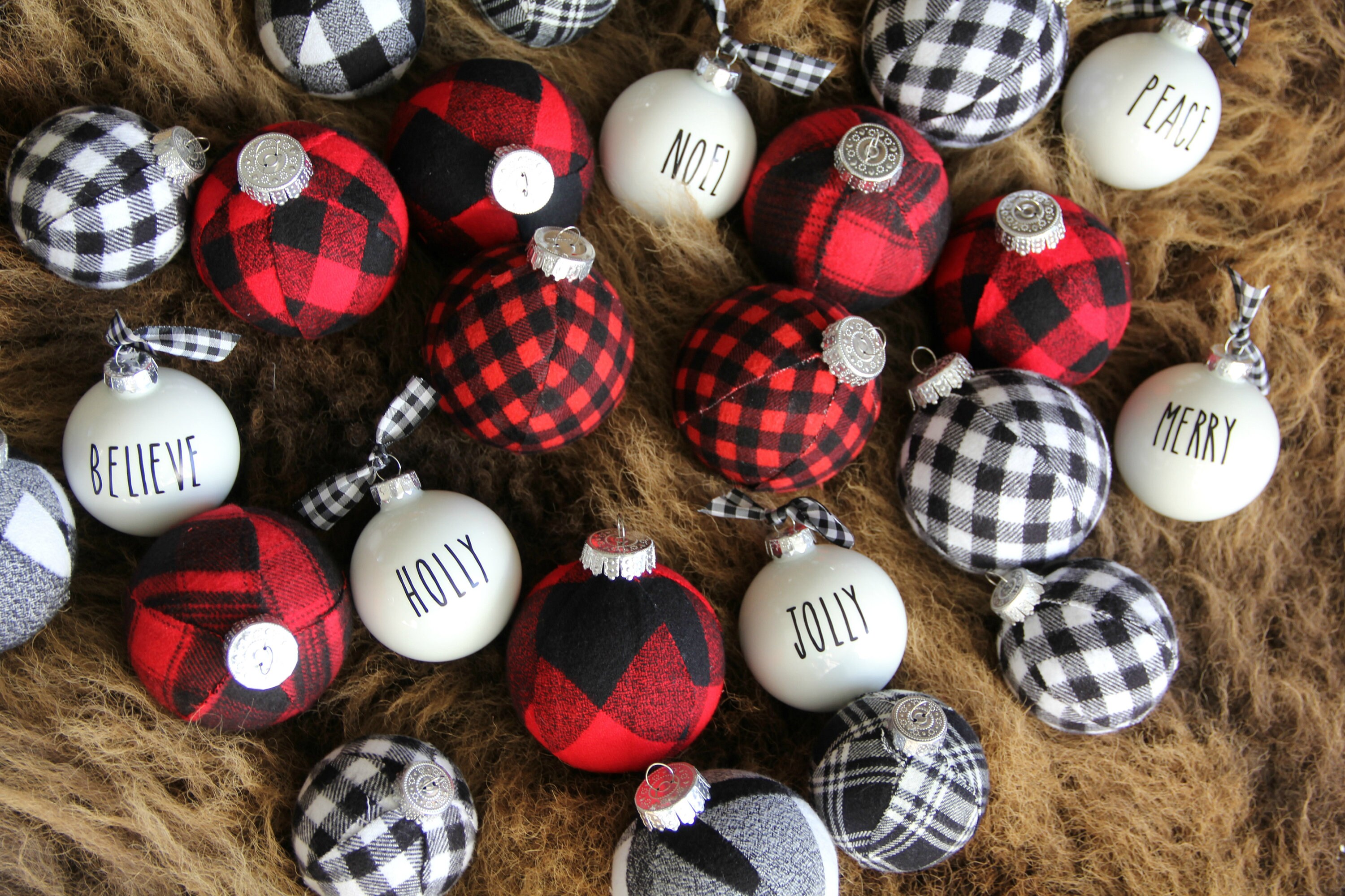 Buffalo plaid ornaments deals