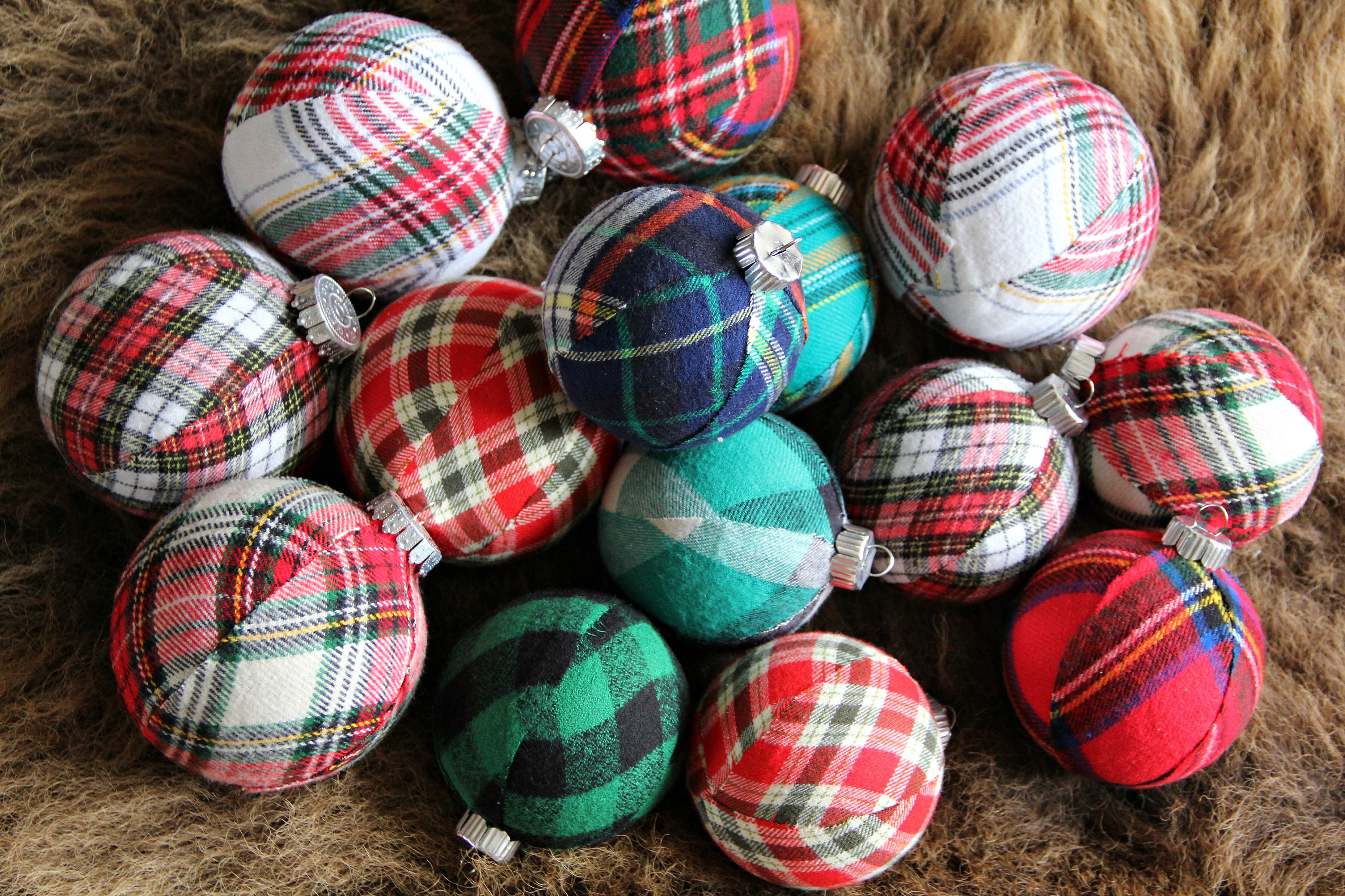 Classic Plaid Christmas Ornaments. Set. Modern Christmas Etsy