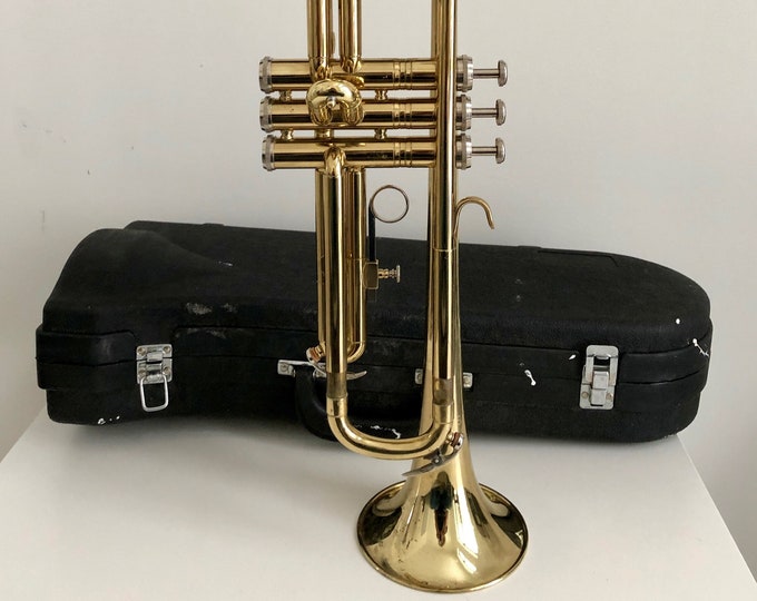 Vintage STADIUM BRASS TRUMPET With Case, Trumpet and Mouthpiece, Home