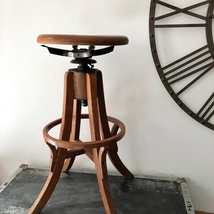 Vintage Early 1900s WOOD DRAFTING STOOL 29 Architect Swivel Stool
