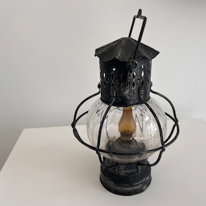 Vintage HANGING METAL LANTERN, Enesco Imports, Made in Hong Vintage HANGING METAL LANTERN, Enesco Imports, Made in Hong