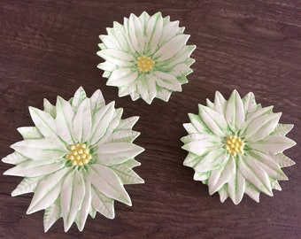 Vintage POINSETTIA CHRISTMAS DISHES, 1979 Duncan Enterprises Set of 3 Serving Poinsettia Dishes, Art Ceramic Dishes, Christmas Decor Serving