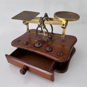 Vintage POSTAL SCALE with WEIGHTS, Brass and Wood Scales with Drawer Chest , Letter Post, Retro Desk Decor, Postal Balance Letter Scale