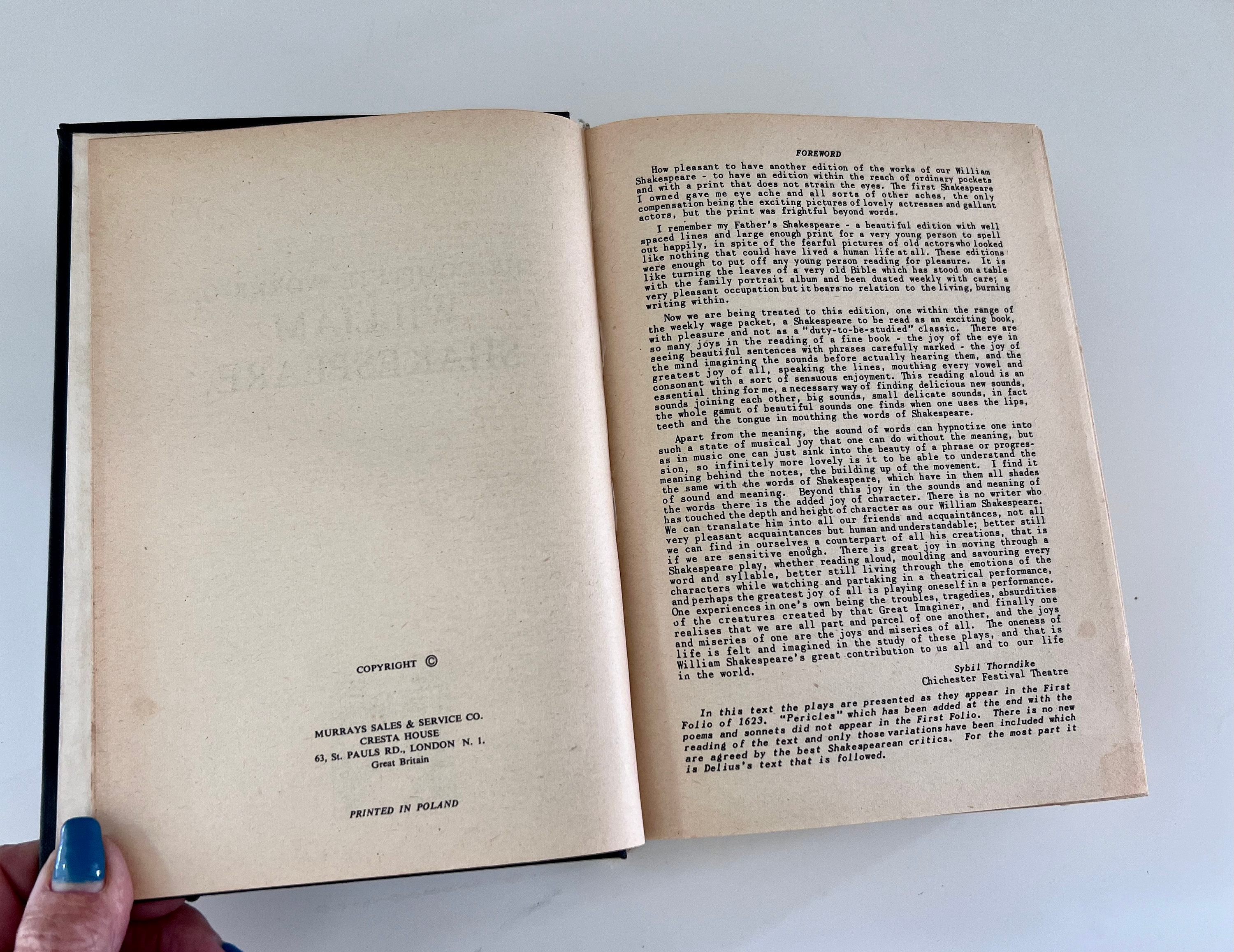 Vintage 1964 Shakespeare Complete Works: Abbey Library