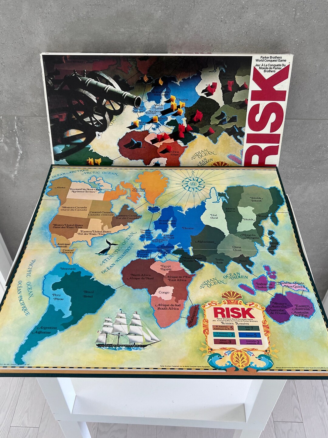 Vintage 1975 RISK BOARD GAME, World Conquest Game, Strategy Board Game