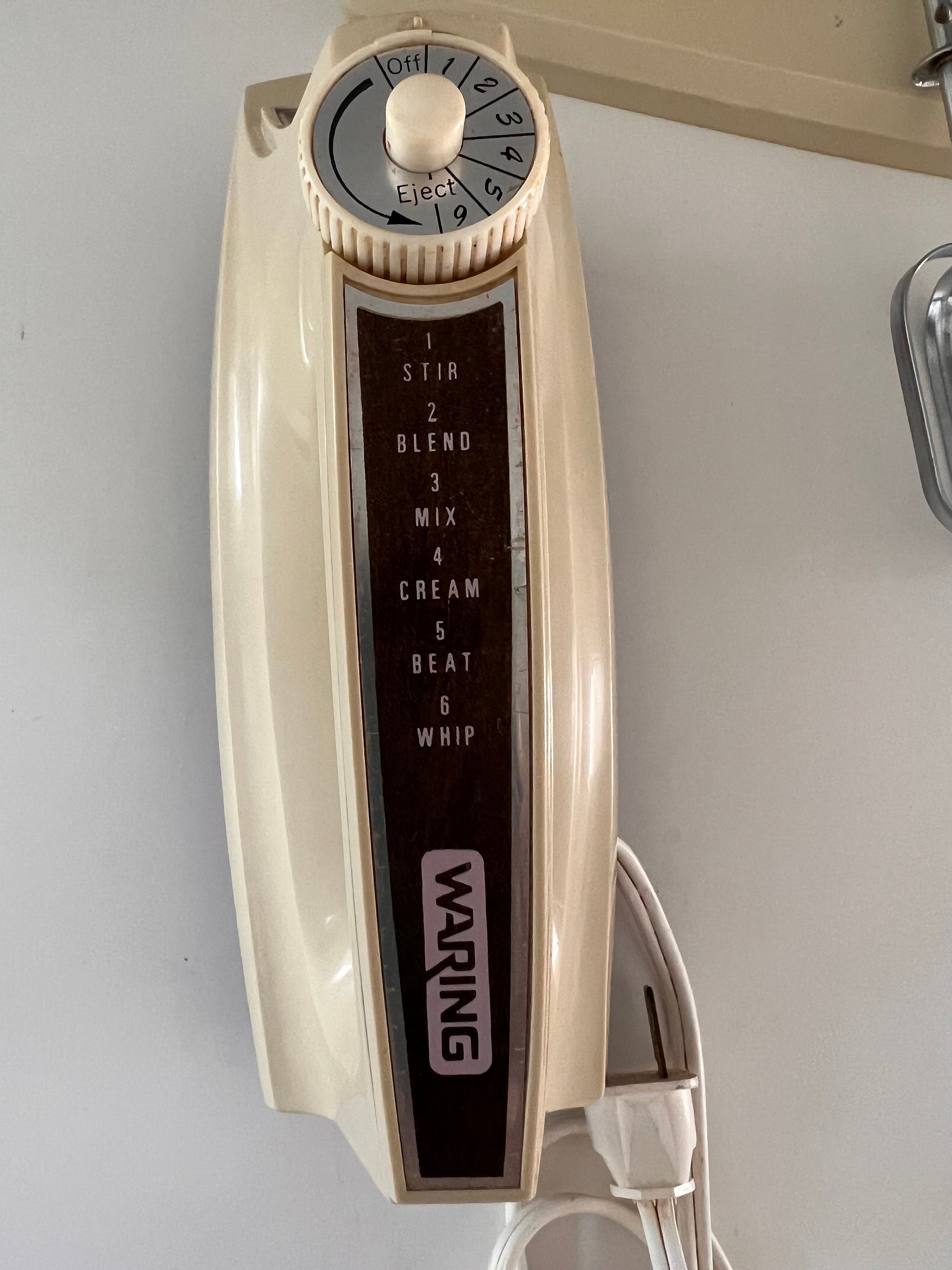 Vintage Hamilton Beach Super Mixette Hand Mixer 3 Speed Model 70