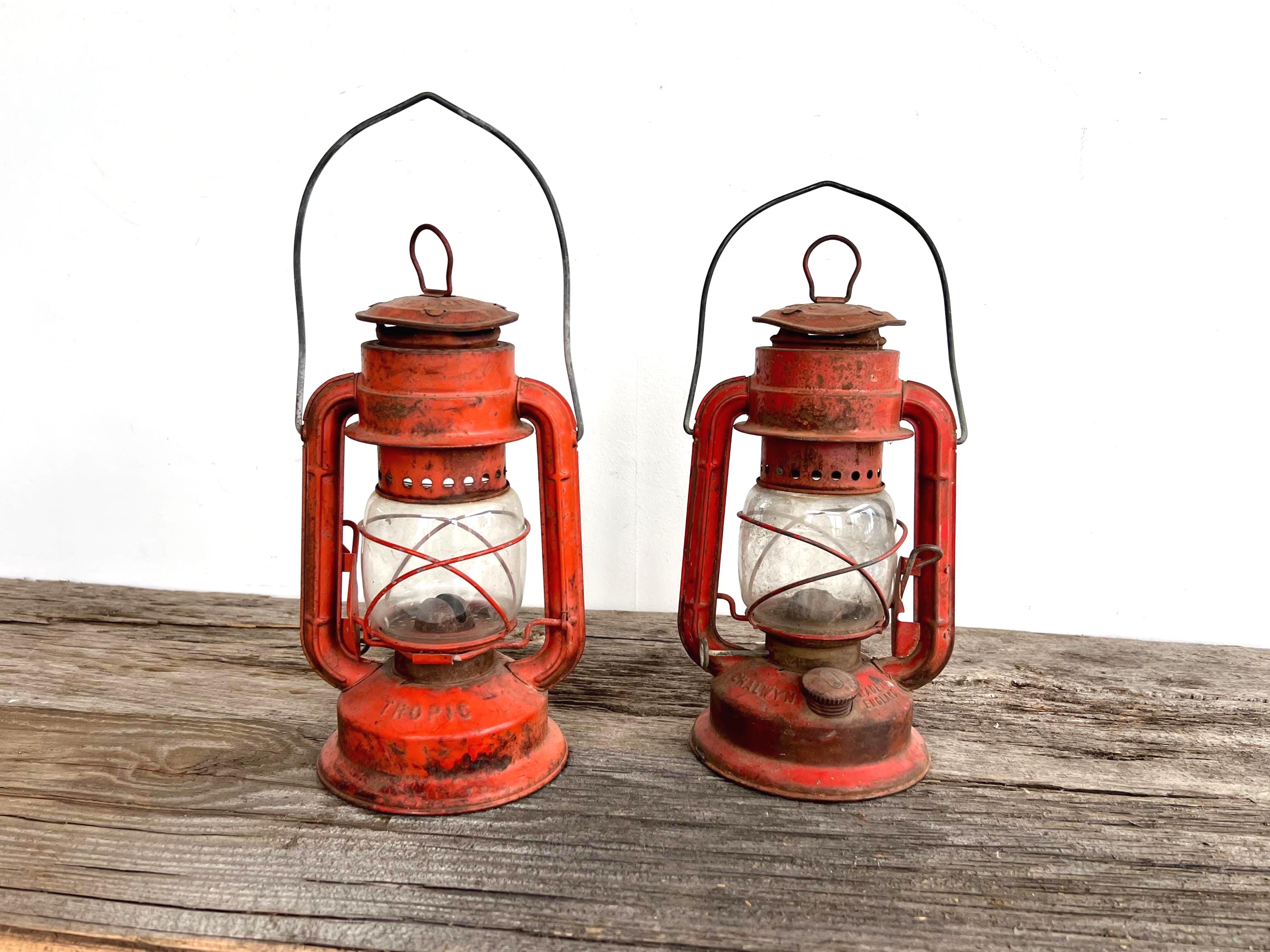 Chalwyn ヴィンテージランタン イングランド製 Vintage Red Lantern, Chalwyn Tropic, Made in England, Rustic