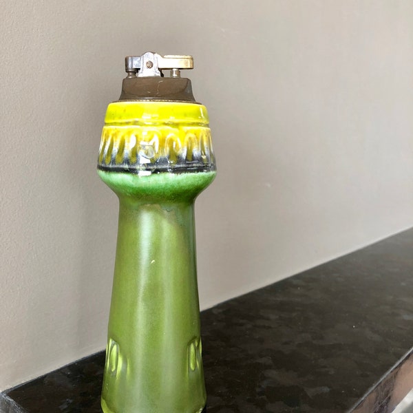 Vintage MID CENTURY LIGHTER, Tall Green Ceramic 1960s Lighter, Table Top Style Lighter, Modern, Vintage Cigar Tobacco Cigarette