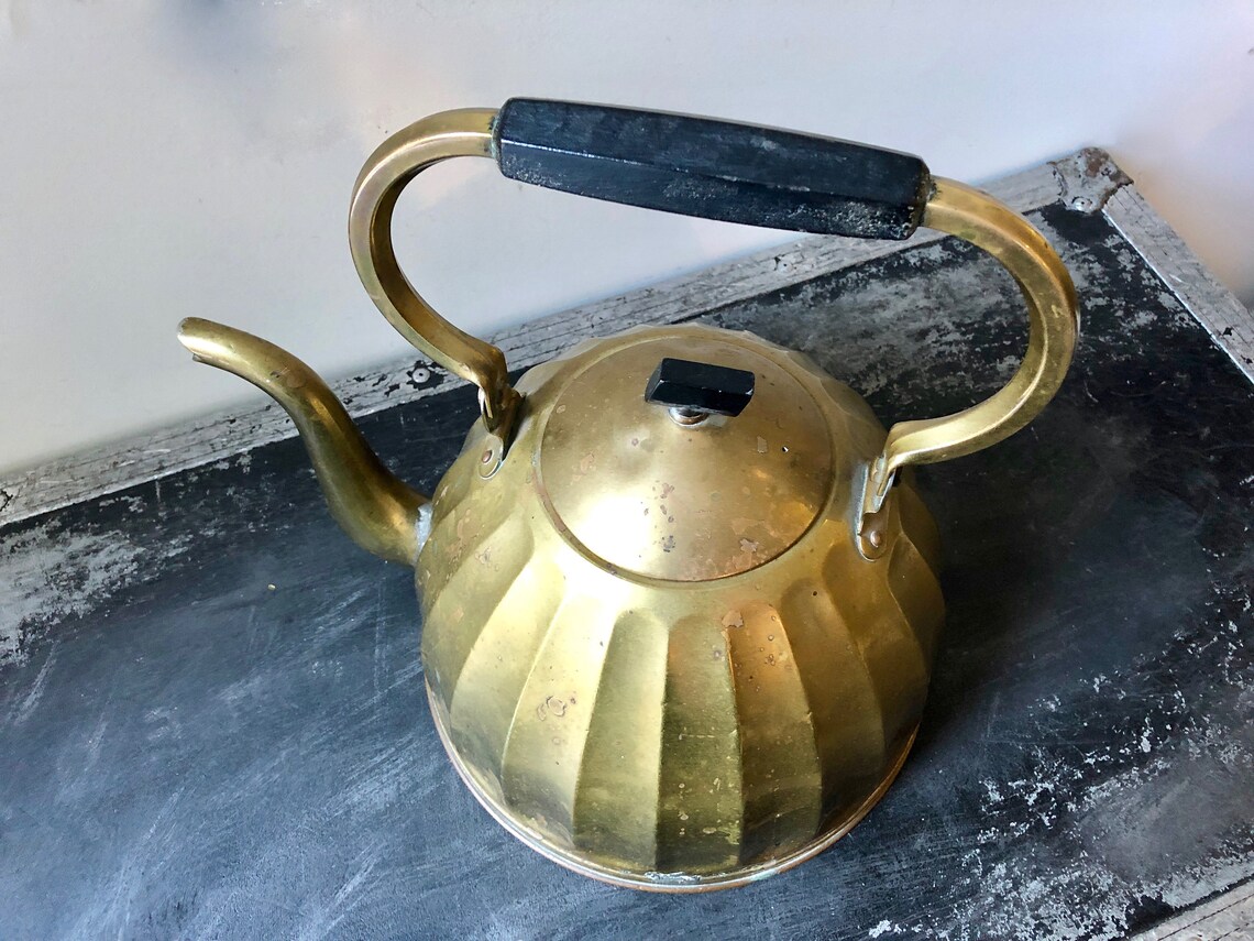 Vintage LARGE BRASS KETTLE Ribbed Antique Brass Tea Kettle W/ Etsy