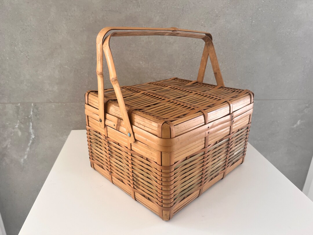 Vintage BAMBOO PICNIC BASKET, Double Folding Handles, Hinged Lid, Woven