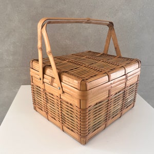 Cesta de picnic de mimbre con forro, cesta de picnic de madera con tapa  dividida, canasta de picnic de estilo vintage con asa tejida plegable para
