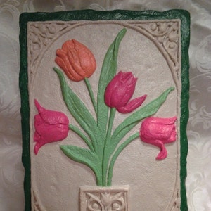 Spring Tulip Plaque image 1