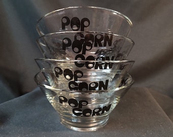 Wheaton Glass Popcorn Bowls   Set of 4