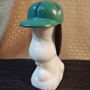 Baseball Snoopy Avon Aftershave Bottle