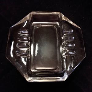 Clear Glass Streamline Ashtray