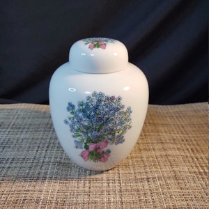 Takahashi Forget Me Not Ginger Jar
