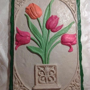 Spring Tulip Plaque image 2