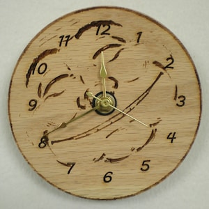 Horloge visage lune - découpée au laser