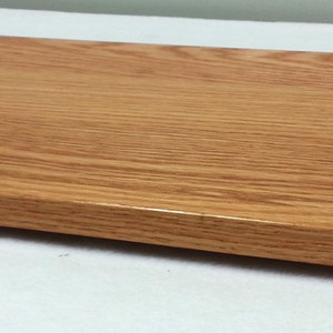11.25&quot; by 18.25&quot; to 24&quot; Oak TV stand - low profile with swivel
