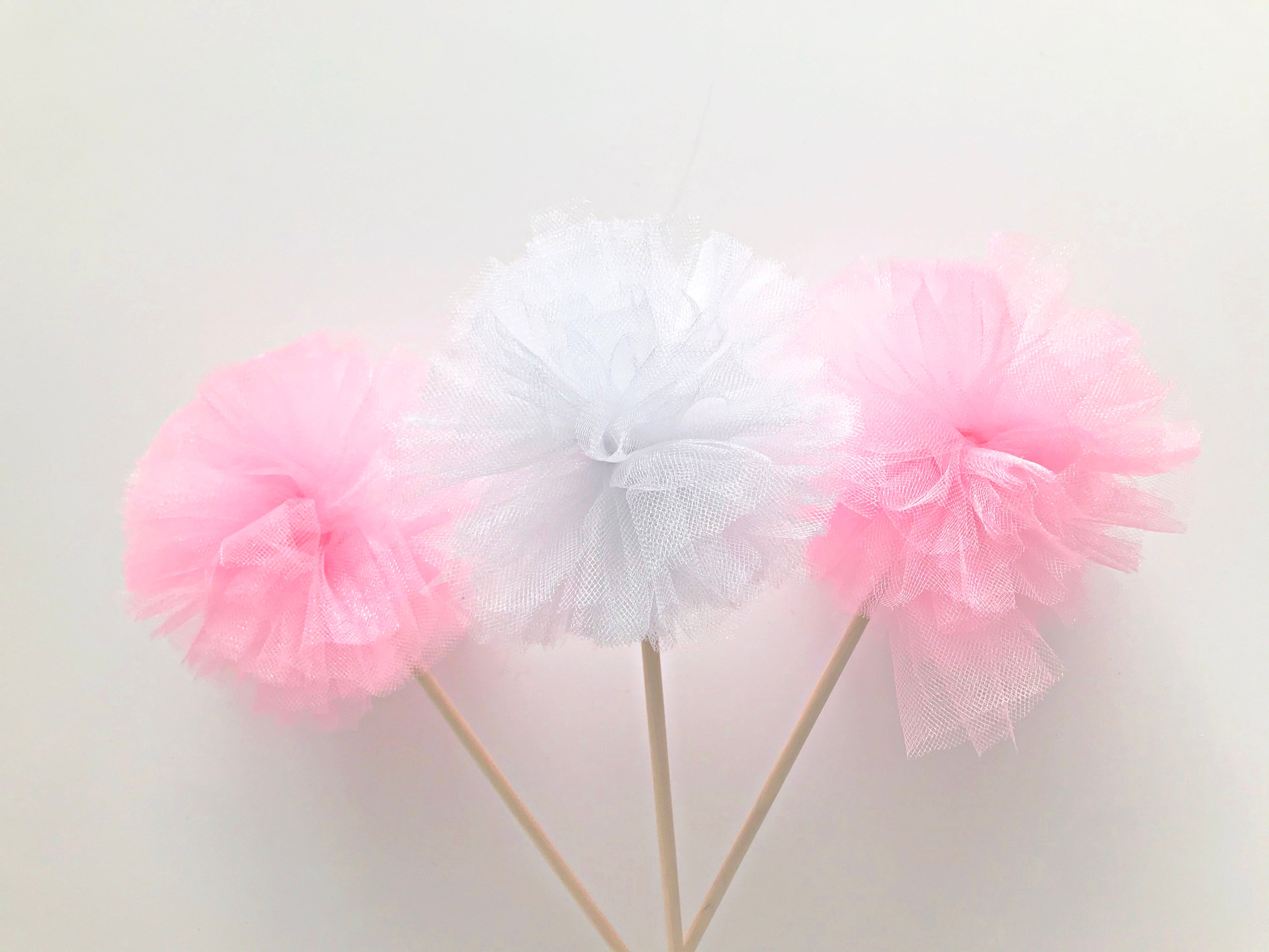 Premium Tulle Rainbow Pom Poms Princess Wand Pompom Bouquet/centerpiece  Baby Shower/birthday Party Favor Flower Girl Wand 