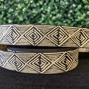 1" and 1.5" Black and Tan Dog Collar