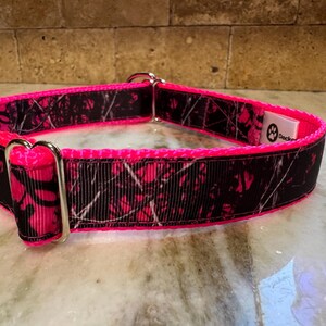 Hot Pink and Black Camo Dog Collar