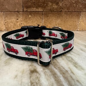 3/4" & 1" ChristmasTruck Dog Collar