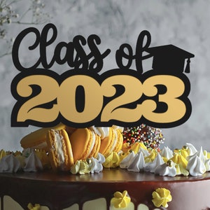 Graduation Cake Topper: Gold Glitter Class of 2023
